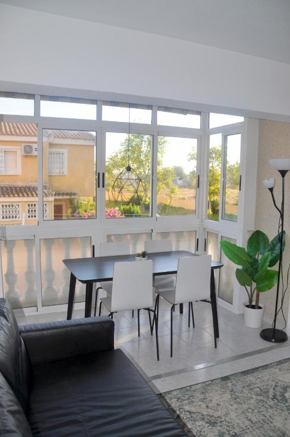 Apartamento Con Piscina Y Parking 엘 캄펠로 외부 사진