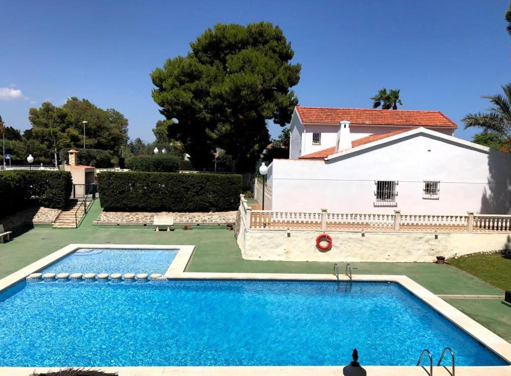 Apartamento Con Piscina Y Parking 엘 캄펠로 외부 사진